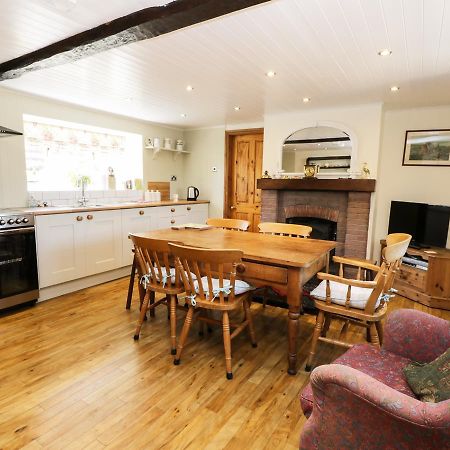 Villa Auburn House Nawton Esterno foto